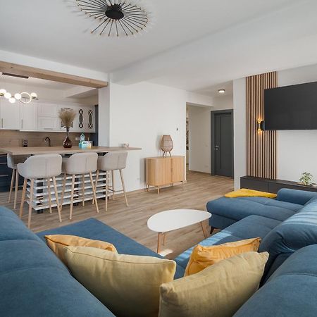 Prime Retreat Near Piata Unirii Apartment Oradea Exterior photo